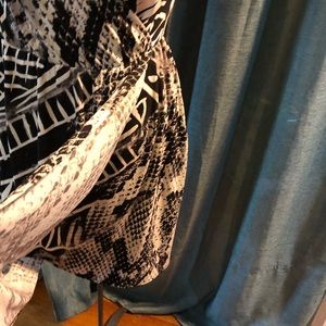 Jupe Femme Chico's Taille 1 Noire - Laine Et Polyester, Taille élastique, Neuve Avec étiquettes